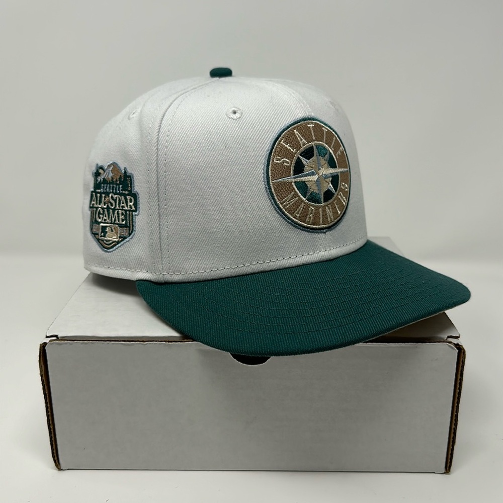 Pro Image Sports Seattle Mariners White/Green Seal Fitted Hat Size 7 3/8
